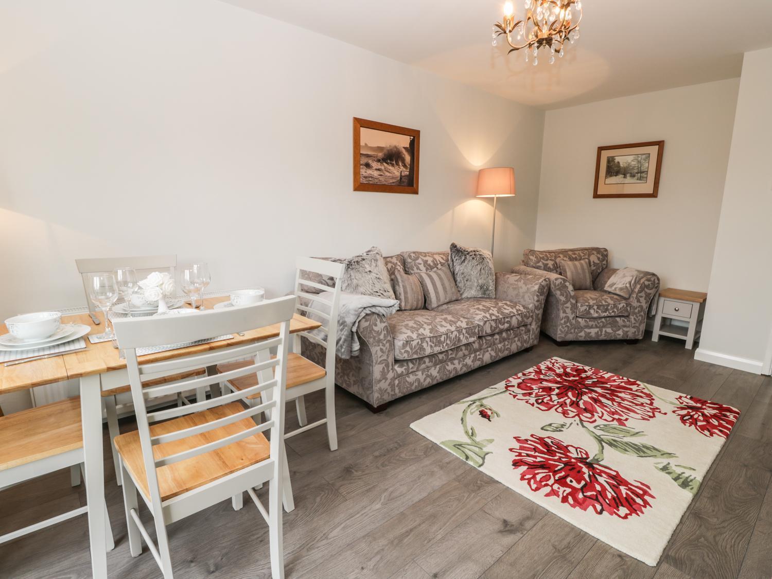 Villa Araucaria House Whitby Esterno foto