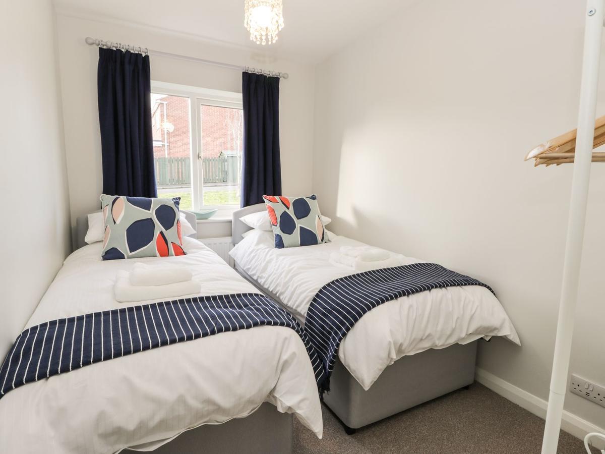 Villa Araucaria House Whitby Esterno foto